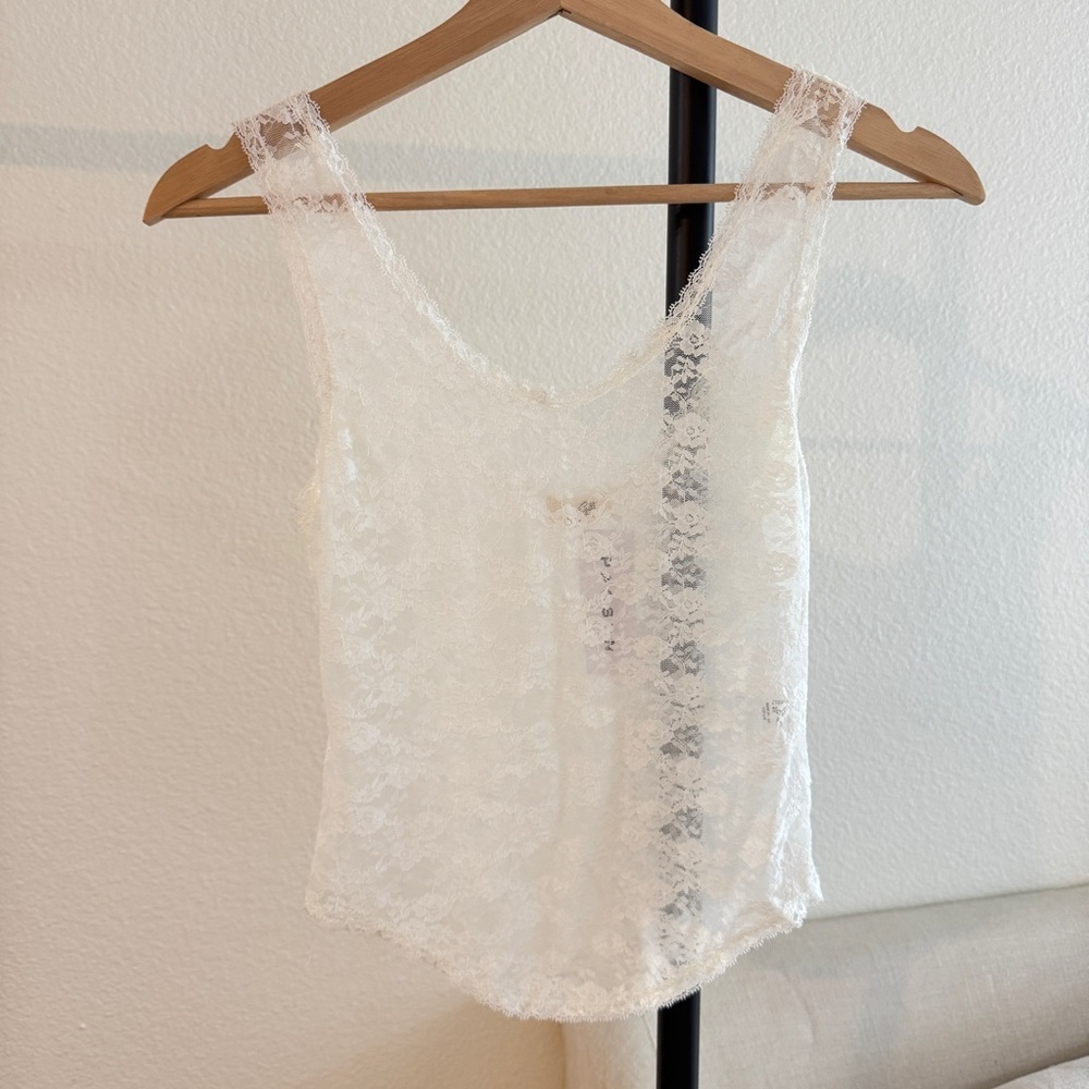 Brandy Melville lace tank